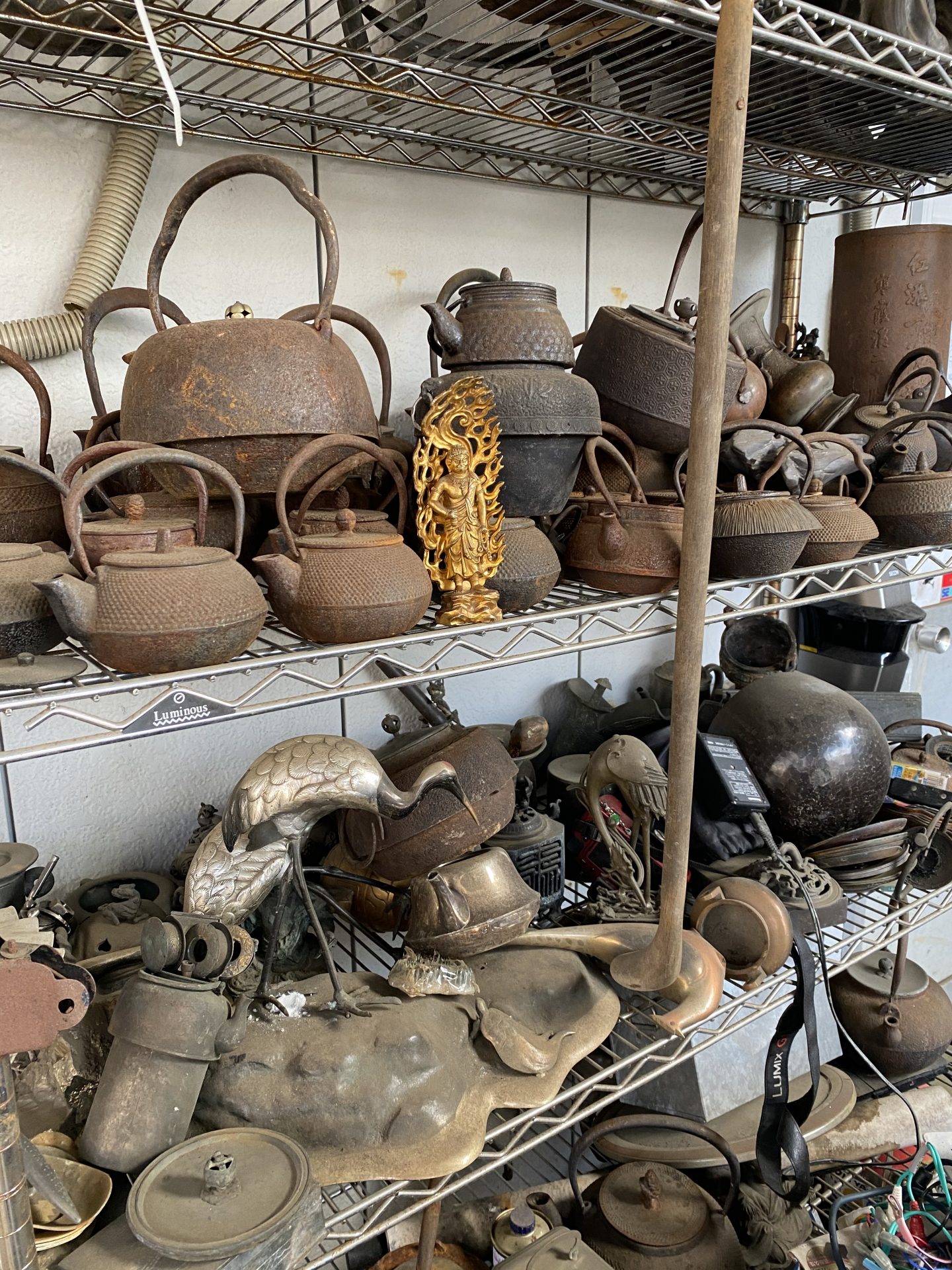 京都府京都市にて 鉄瓶 銅器 骨董品の買い付けに行ってきました